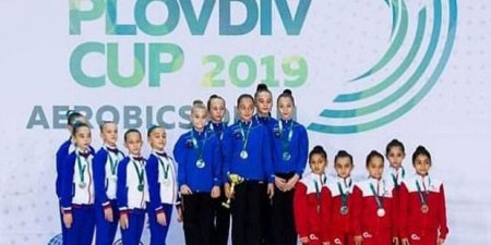 Azyaşlı gimnastlarımız Bolqarıstanda bürünc medal qazandı